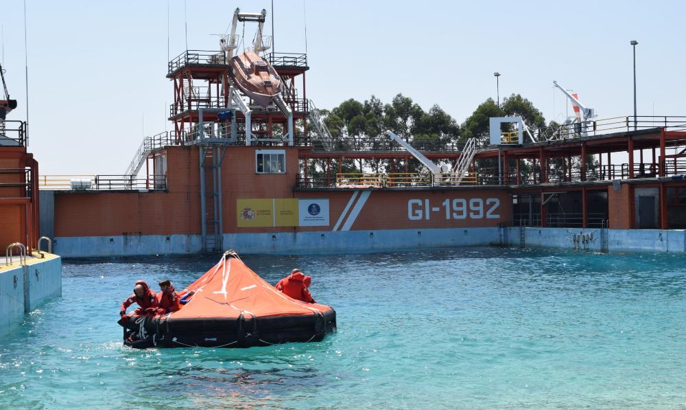 Image Next course STCW "Survival craft and rescue boats other than fast...